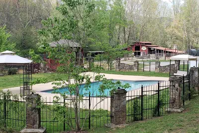 Photo 2 - Forrest Hills Mountain Resort