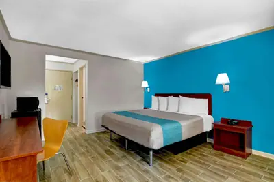 Photo 5 - Motel 6-Norcross, GA