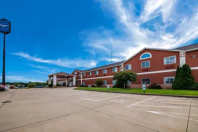 Photo 3 - Rodeway Inn Urbana Champaign University Area