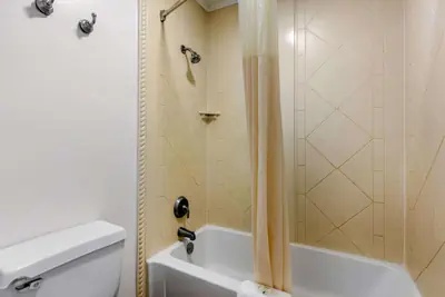 Photo 4 - Quality Inn Athens I-65 - Huntsville Area West