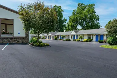 Photo 3 - Quality Inn Poughkeepsie