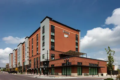 Photo 2 - Staybridge Suites - Iowa City - Coralville by IHG