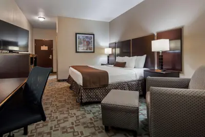 Photo 4 - Best Western Plus Eastgate Inn & Suites