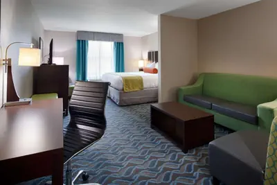 Photo 5 - Best Western Plus Hardeeville Inn & Suites
