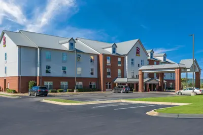 Photo 4 - Red Roof Inn PLUS & Suites Birmingham - Bessemer
