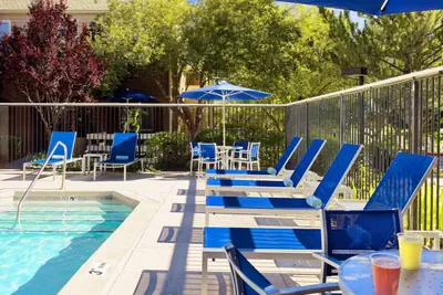 Photo 2 - Sonesta Simply Suites Dublin Columbus