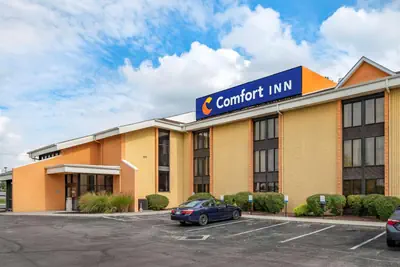 Photo 3 - Comfort Inn Cincinnati Northeast