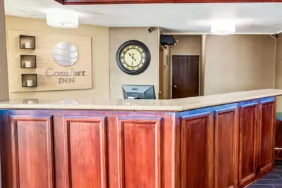 Photo 3 - Comfort Inn Kearney - Liberty
