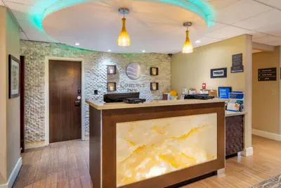 Photo 4 - Spark by Hilton Atlanta Airport South College Park