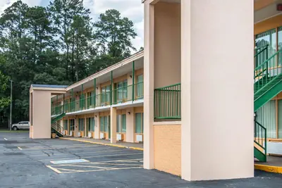 Photo 3 - Quality Inn Hinesville - Fort Stewart Area