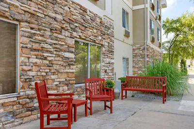 Photo 4 - Comfort Inn & Suites Pittsburg KS