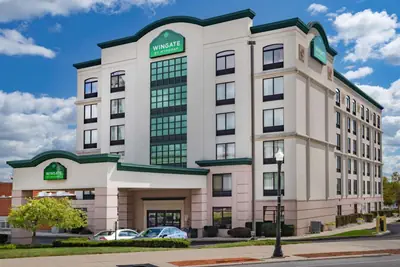 Photo 2 - Wingate by Wyndham Lima