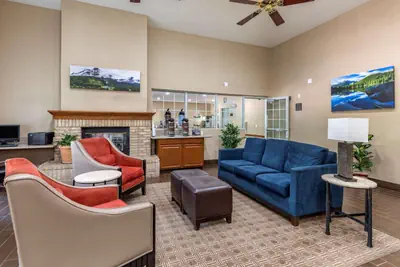 Photo 4 - Comfort Suites Fort Collins Near University