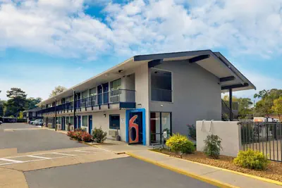 Photo 3 - Motel 6-Columbus, GA