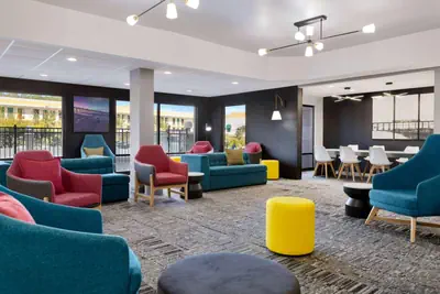 Photo 4 - La Quinta Inn & Suites by Wyndham Selma/Smithfield I-95