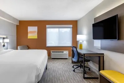 Photo 4 - Comfort Inn Paramus - Hackensack