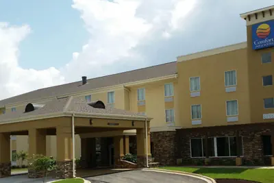 Photo 3 - Comfort Inn & Suites Dothan East