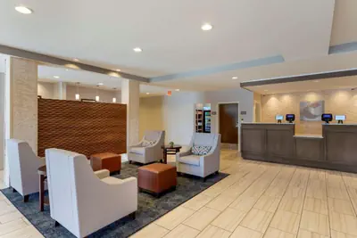 Photo 4 - Comfort Inn Jonesboro Central