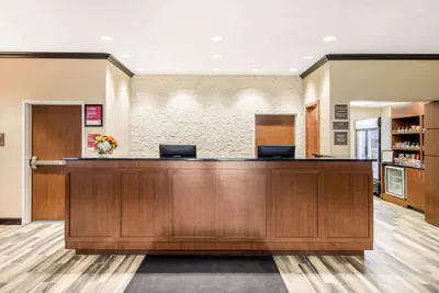 Photo 4 - Comfort Suites Liberal North