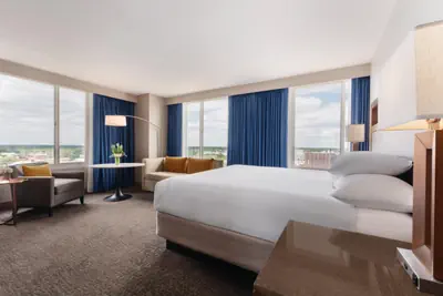 Photo 4 - Hyatt Regency Wichita