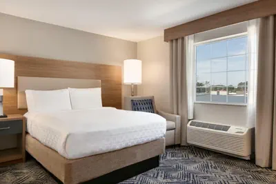 Photo 2 - Candlewood Suites Fayetteville Fort Bragg by IHG