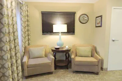 Photo 3 - Sonesta Simply Suites Chicago Waukegan