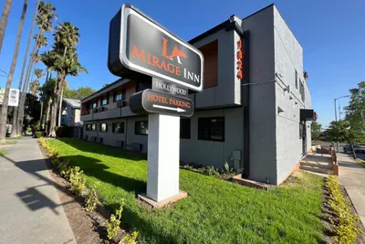 Photo 2 - La Mirage Inn - Hollywood
