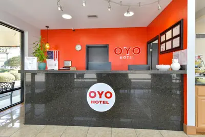 Photo 3 - OYO Hotel Lake Park-Valdosta I-75, Exit 5