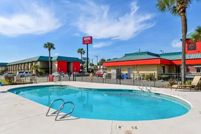 Photo 2 - OYO Hotel Lake Park-Valdosta I-75, Exit 5