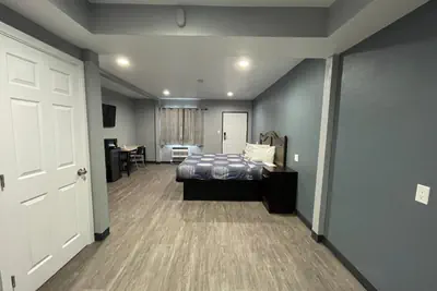 Photo 3 - Cornett Motel