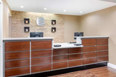Photo 5 - Comfort Inn & Suites Macon North I-75