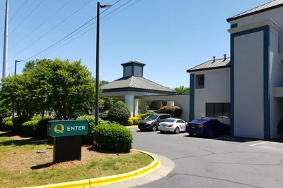 Photo 3 - Quality Inn & Suites Clemmons I-40
