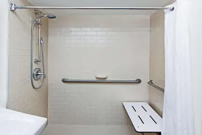 Photo 5 - MainStay Suites- Kansas City Overland Park