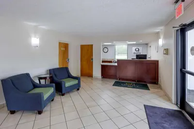 Photo 3 - Quality Inn - Roxboro South