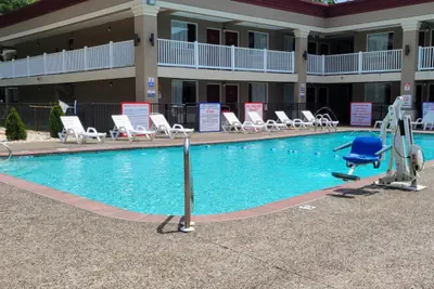 Photo 3 - Red Roof Inn Bordentown - McGuire AFB