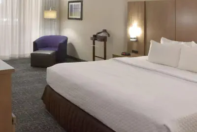 Photo 5 - Crowne Plaza Cleveland Airport by IHG