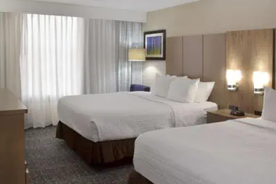Photo 4 - Crowne Plaza Cleveland Airport by IHG