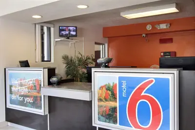 Photo 2 - Motel 6-Middleburg Heights, OH - Cleveland