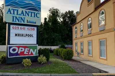 Photo 3 - Atlantic Inn