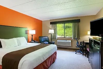 Photo 4 - AmericInn by Wyndham Algona