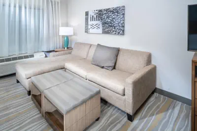 Photo 5 - Staybridge Suites - Summerville by IHG