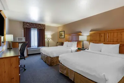 Photo 3 - Best Western Brighton Inn