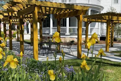 Photo 2 - The Edenton Collection – Captain’s Quarters Inn