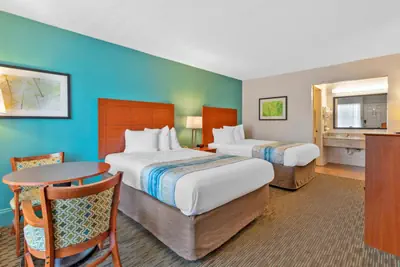 Photo 5 - Best Western Hendersonville Inn