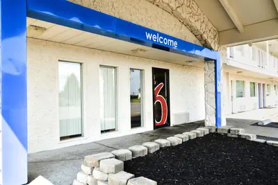 Photo 4 - Motel 6-Saint Joseph, MO