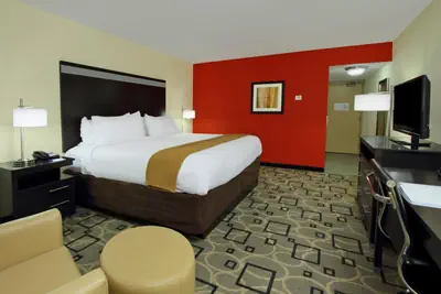 Photo 2 - Holiday Inn Express Augusta Downtown by IHG