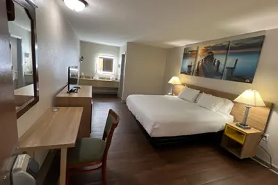 Photo 4 - Days Inn by Wyndham Elizabeth City