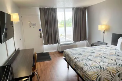 Photo 5 - Motel 6-Troy, OH