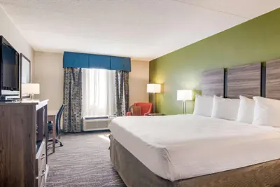 Photo 3 - Best Western Dutch Valley Inn