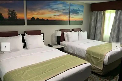 Photo 4 - Days Inn by Wyndham Bellville Mansfield